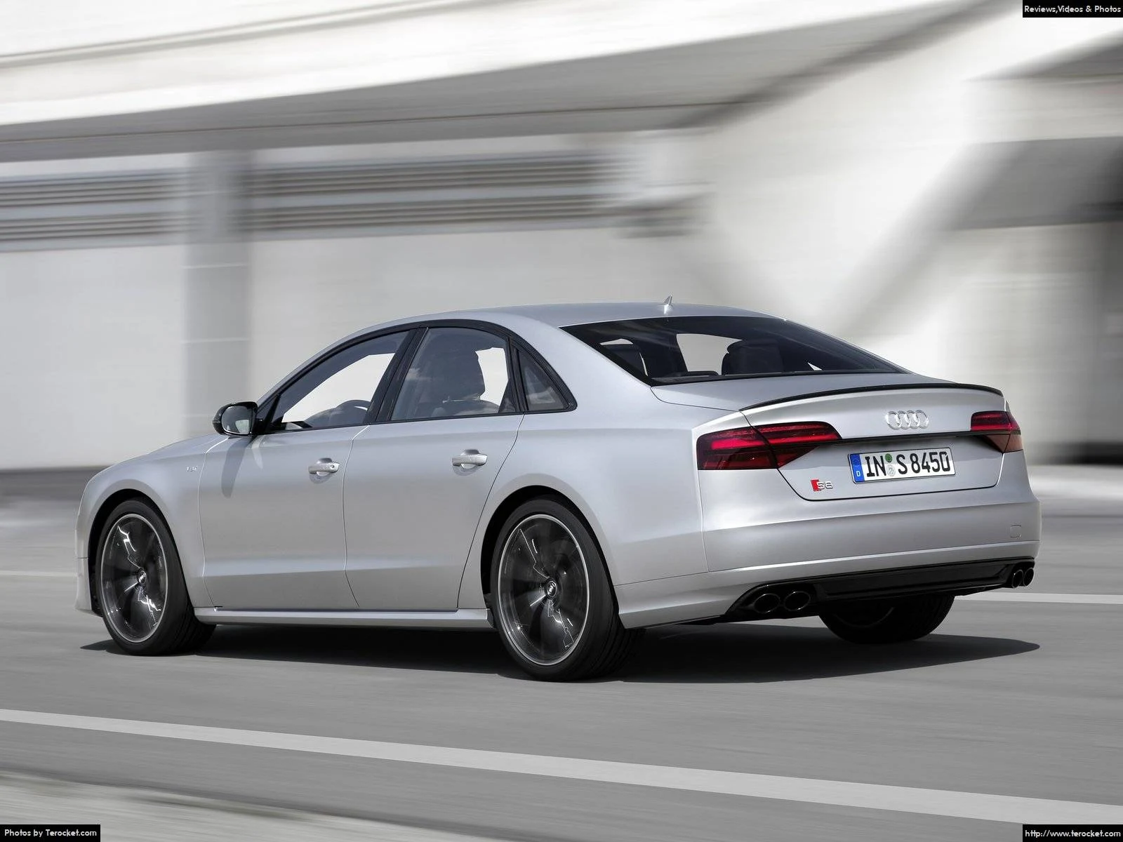 Hình ảnh xe ô tô Audi S8 plus 2016 & nội ngoại thất