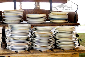 Mismatched China Plates Wedding, Bliss-Ranch.com