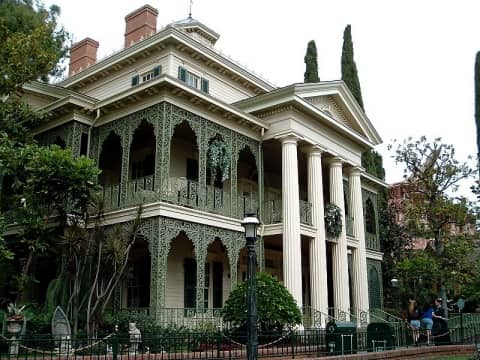 haunted mansion disneyland