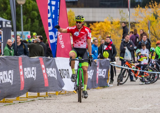 Carlos Hernández y María Parajón vencen el VII Ciclocross G.P. Bicicletas EnBici