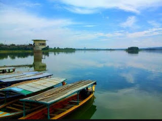 Pemandangan Waduk Cacaban Tegal 