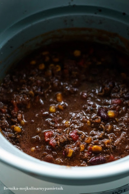 chilli con carne, chilli,wolnowar, mieso mielone, wolowina, obiad, bernika, kulinarny pamietnik