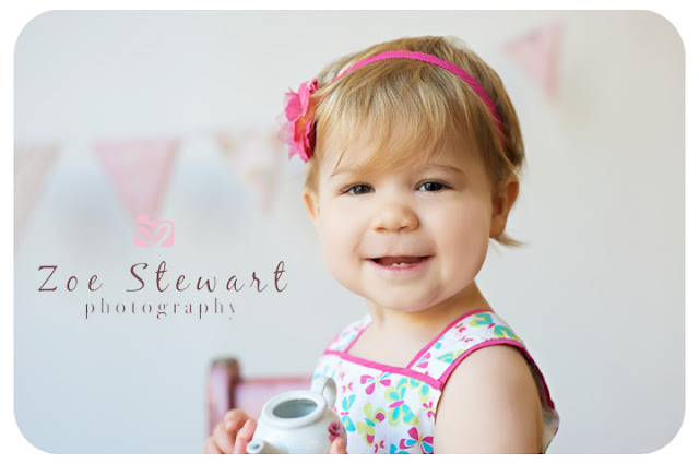 simplicity, pure, simple, 6, month, edinburgh, glasgow, female, photographer, portrait, newborn, children, family, smiles, ruby, simply, mad, blog, award, hat, fife, dundee, aberlady, north, berwick, tea, party, birthday, celebration, bunting, 