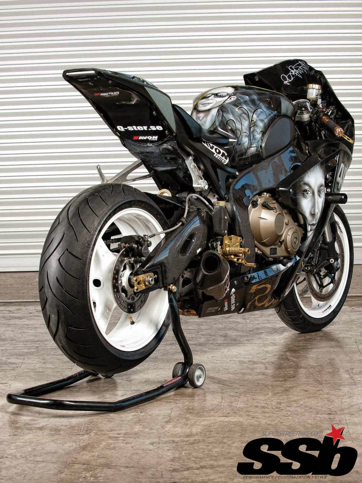 Koleksi Modifikasi Motor Ducati Rossi Terbaru Dan Terlengkap