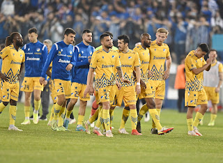 ΤΑΥΤΟΤΗΤΑ ΑΓΩΝΑ: ΑΝΟΡΘΩΣΗ 1-0 ΑΠΟΕΛ [2-2 συν.] Coca Cola Cup «Χαμός... με τις 4 κόκκινες κατά του ΑΠΟΕΛ» 