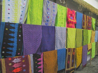 Kain Songket Sasak