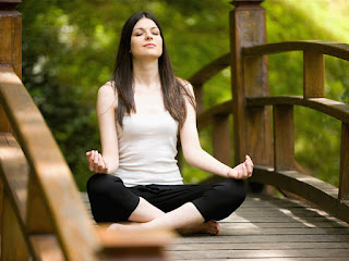 Manfaat Senam Yoga  Untuk Kesehatan KUMPULAN ARTIKEL OLAHRAGA