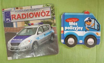 Zielone tło 2 książki Radiowóz i Wóz policyjny