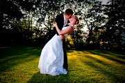 HD Wedding Photography (wedding kiss)