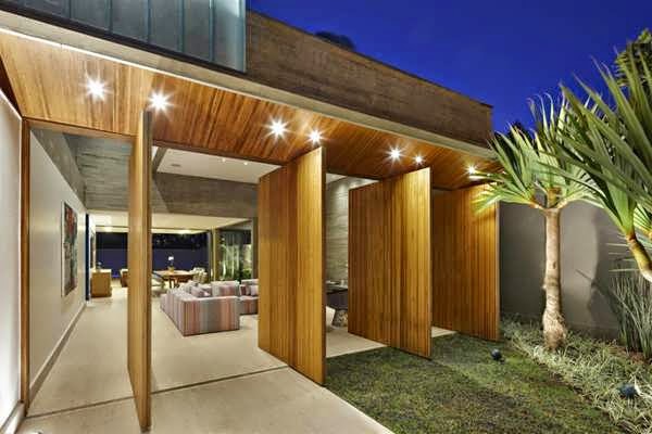 BRAZILIAN OUTDOOR  LIVING  HOUSE  PLAN  BOASTS AN AMAZING 