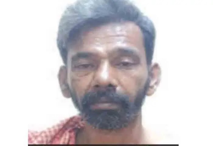 News, Kerala, Kerala-News, Regional-News, Local-News, Accused, Arrested, Police, Theft, Thief, House, Family, Thalassery: Police caught thief who was hiding in the house.