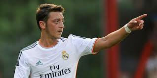 Gaya Rambut Ozil