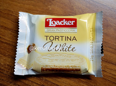 รีวิว ล็อคเกอร์ ทอร์ทิน่าไวท์ (เวเฟอร์สอดไส้ครีมเฮเซลนัตเคลือบไวท์ช็อกโกแลต) Review Tortina White, Loacker Brand.