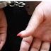 مستريحة سوهاج.. ضبط سيدة استولت على 300 ألف جنيه من المواطنين بزعم تسفيرهم للخارج مستريحة سوهاج.. ضبط سيدة استولت على 300 ألف جنيه من المواطنين بزعم تسفيرهم للخارج