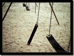 Broken_by_candychica36