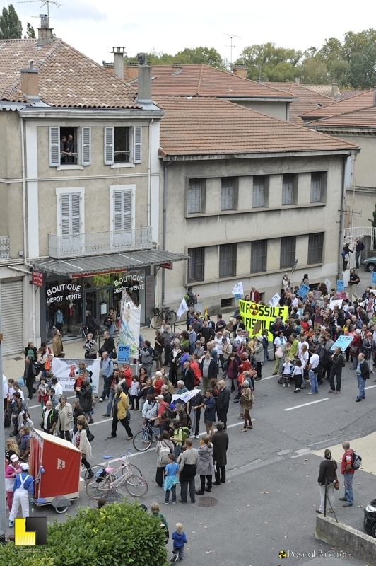 le cortège dans montélimar photo blachier pascal