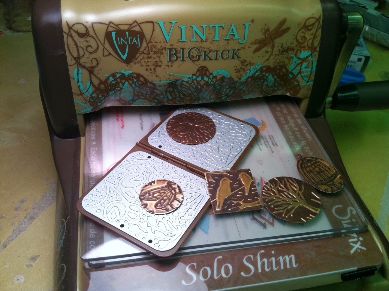 Vintaj Big Kick