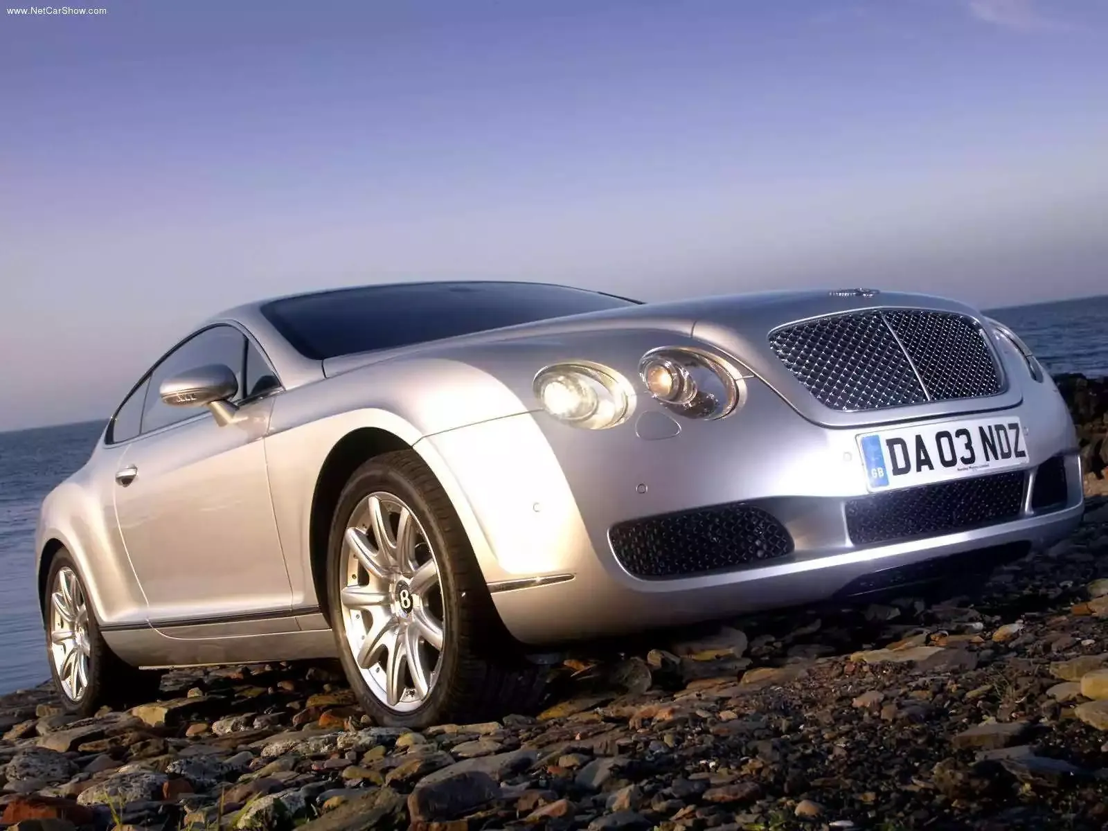 Hình ảnh xe ô tô Bentley Continental GT 2003 & nội ngoại thất