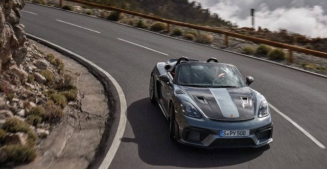 Porsche presenta la 718 Spyder RS