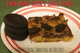 Thin Mint Gooey Cake Bars | Yellow cake + Thin Mints = chewy, gooey trouble :) #dessert