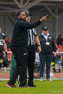 Sportfotografie American Football Merkur Bowl Minden Wolves Düsseldorf Panther Olaf Kerber