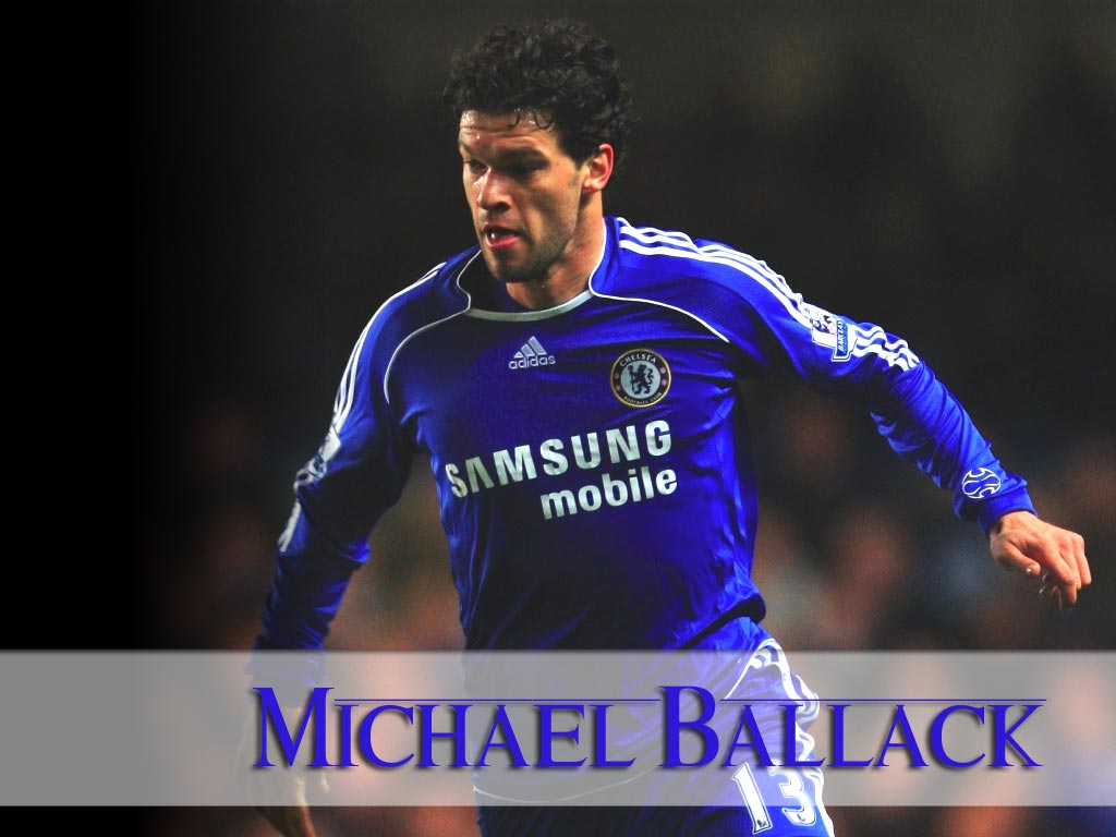 FIFA 2010 fever Michael Ballack and Ronaldinho Wallpaper