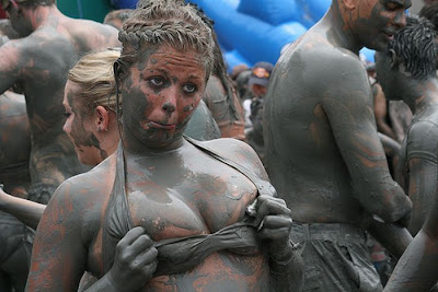 Dirty Girls at Muddy Festival