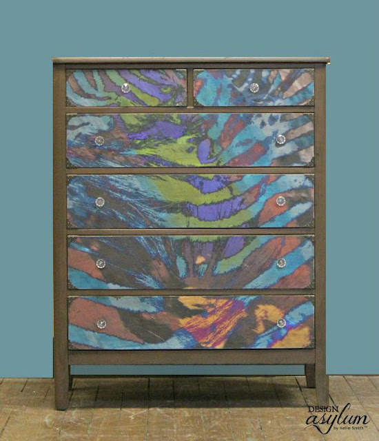 dresser trippy design