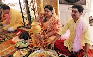 #JaunpurNews : माता-पिता और गुरु के बारे में यह बात जरूर जाननी चाहिए | #NayaSaveraNetwork