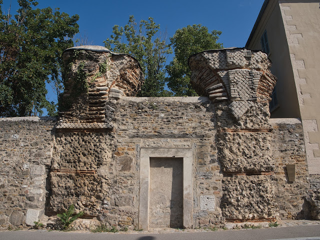 jiemve, le temps d'une pose, Lyon, Fourvière, Basilique, aqueduc de Gier