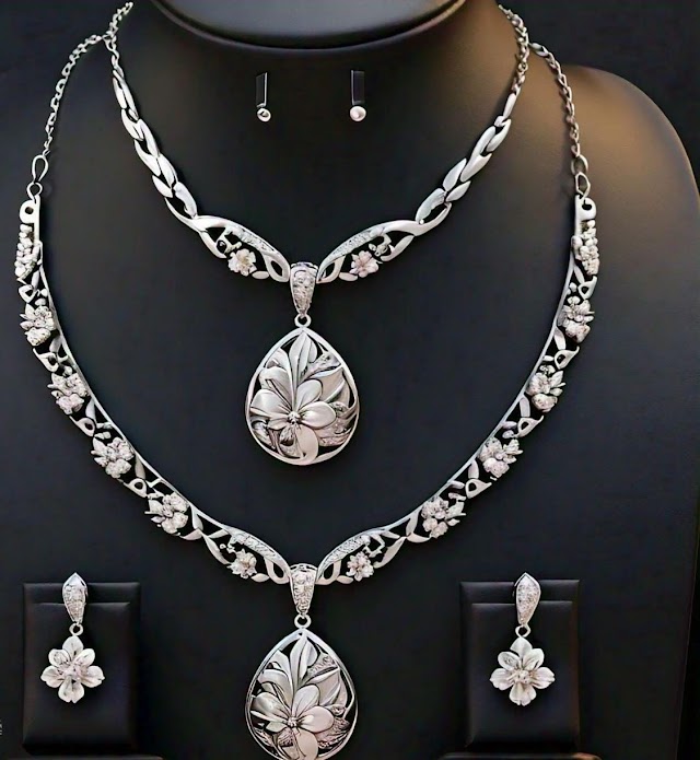 How to Style Silver Jewelry