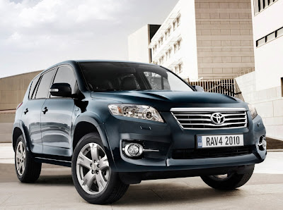 2011 Toyota RAV4 Facelift Front View