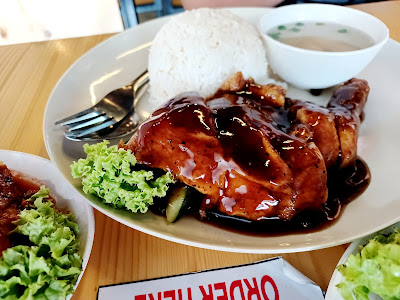 Lunch Nasi Ayam Hj Ali Di Taman Nusa Sentral