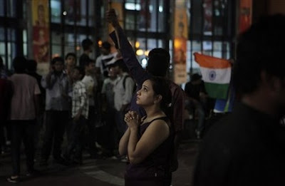 fan praying for India