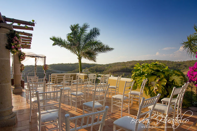 boda en playa, beach wedding, Oaxaca, México, Bodas Huatulco, Wedding Planner