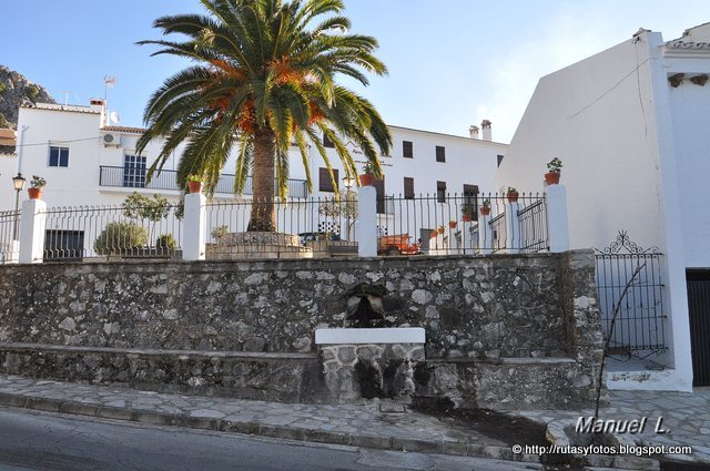 Ruta de las fuentes de Benaocaz