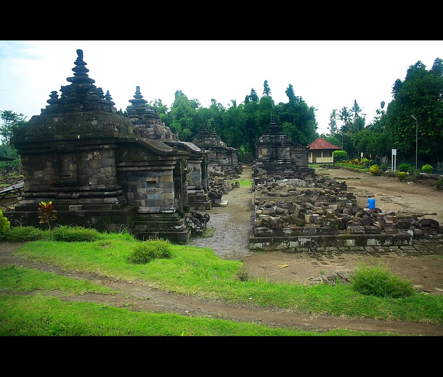 KILAS BALIK NUSANTARA: Candi Plaosan Kidul