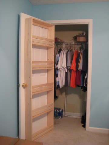 Closet Shelves from http://ana-white.com/2010/09/closet-storage