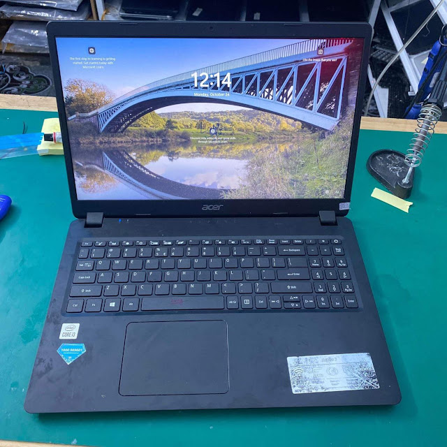 Làm bản lề Laptop Acer A315 : Gãy chân lề