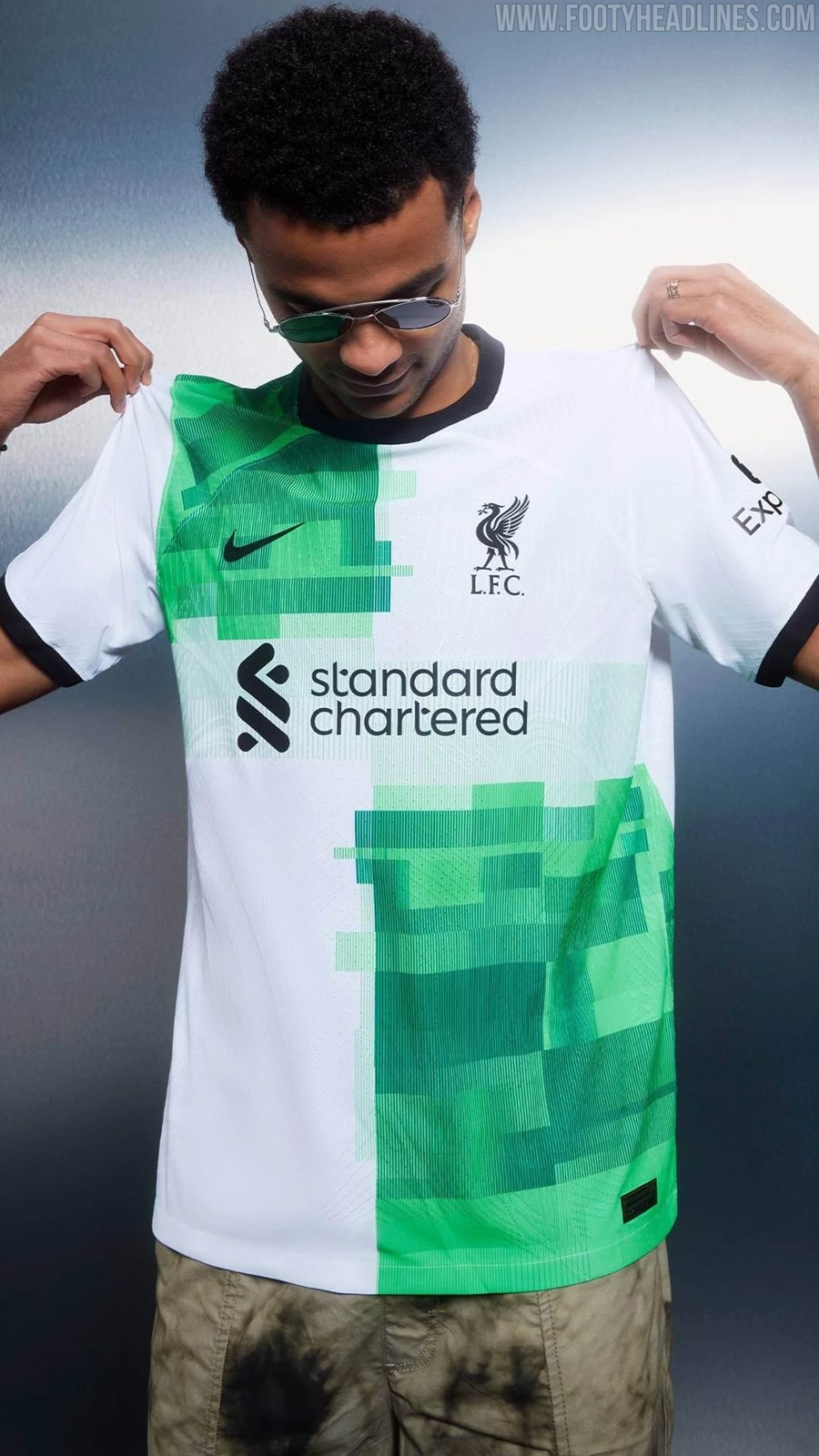 22/23 Liverpool Away Jersey