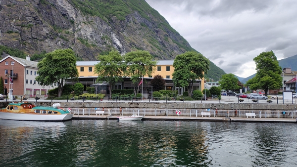 klingenberg hotell årdalstangen