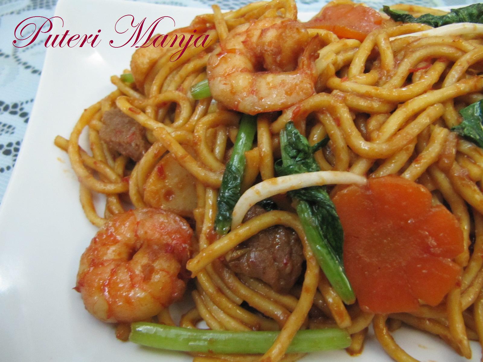 RASA-RASA SELERA PUTERI MANJA: MEE GORENG HAILAM