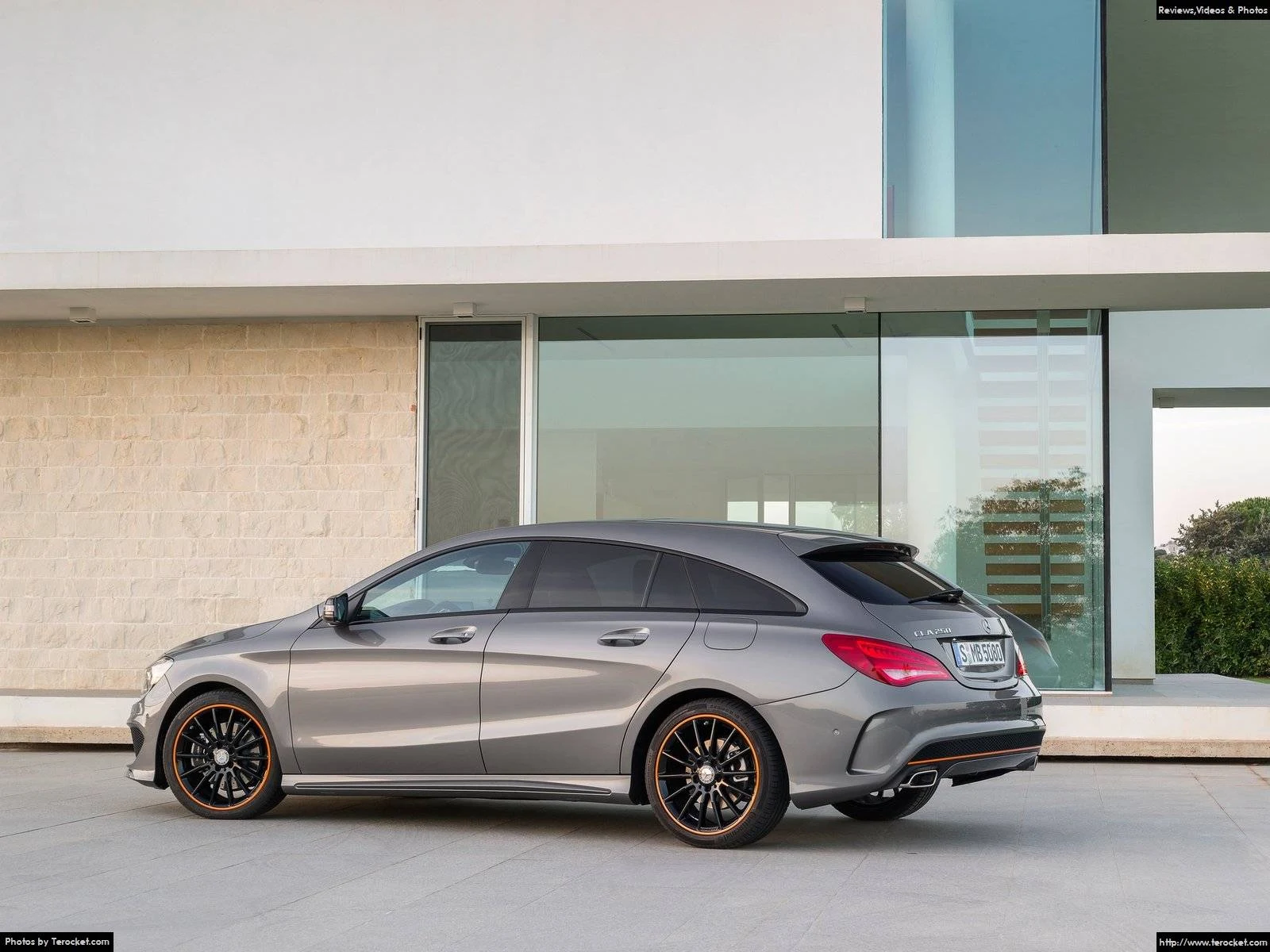 Hình ảnh xe ô tô Mercedes-Benz CLA Shooting Brake 2016 & nội ngoại thất