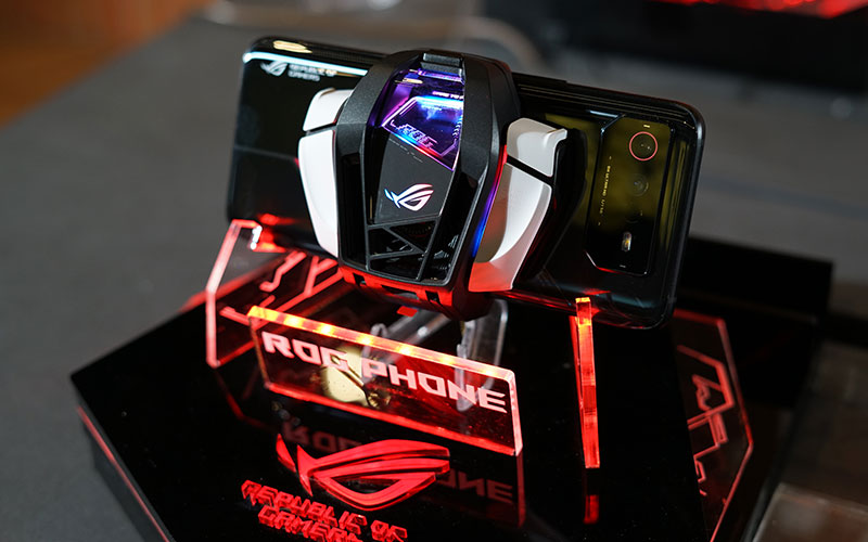 Asus ROG Phone 6