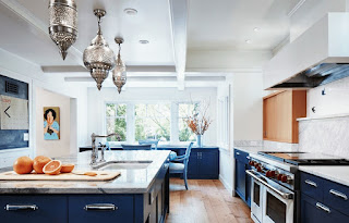 Mandatory elements in Sea-themed kitchen design