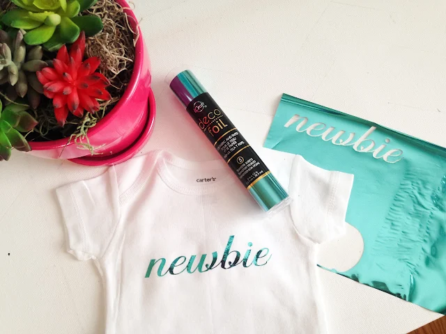 add foil onesie, silhouette cameo, silhouette cameo onesie tutorials