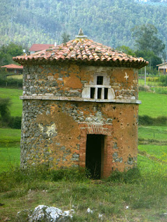 Palomar en Biedes, Llanera