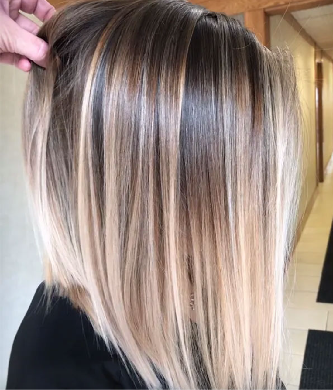 cool blonde balayage short hair