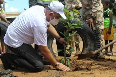 hoyennoticia.com, "Coprpoguajira sembró 40 mil árboles"