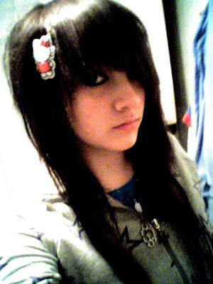 drew berrymore hairstyles. Girl Emo Hairstyles With
